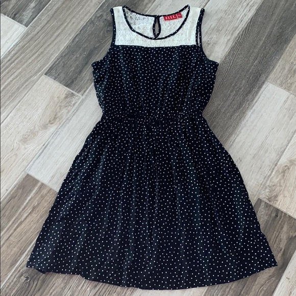 Elle Dresses & Skirts - Polkadot and lace summer dress. Elastic waist  S